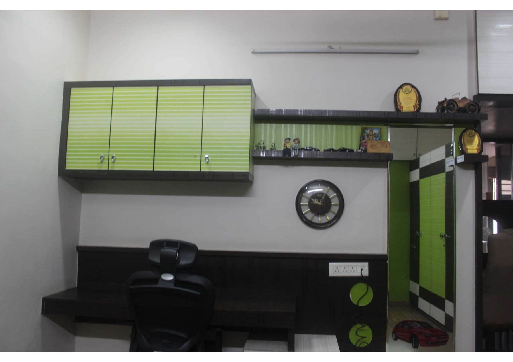 3 BHK 300 Sq.Yrd Residential Bunglow / Villa for Sell in Paldi Ahmedabad - Media 44