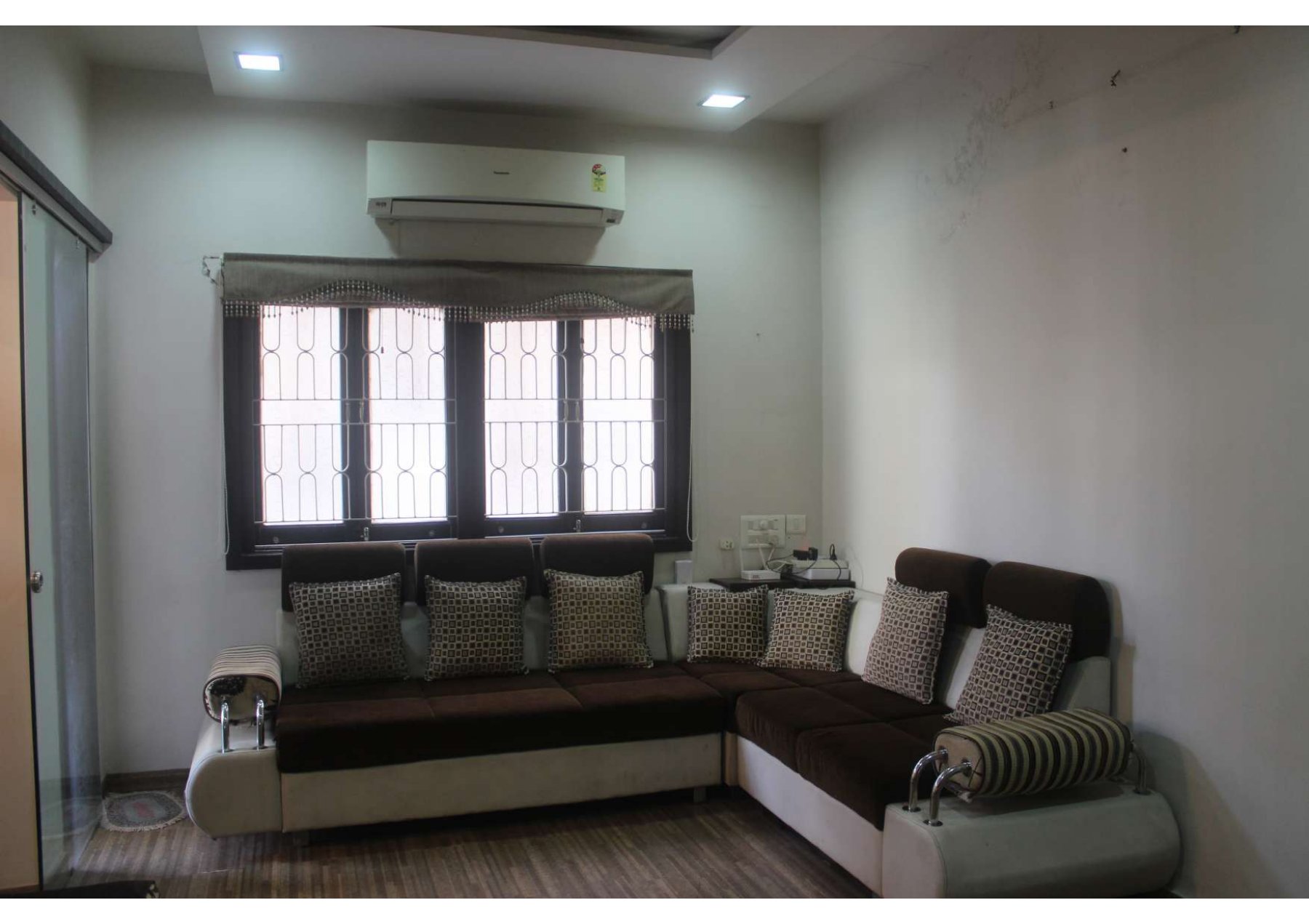 3 BHK 300 Sq.Yrd Residential Bunglow / Villa for Sell in Paldi Ahmedabad - Media 50