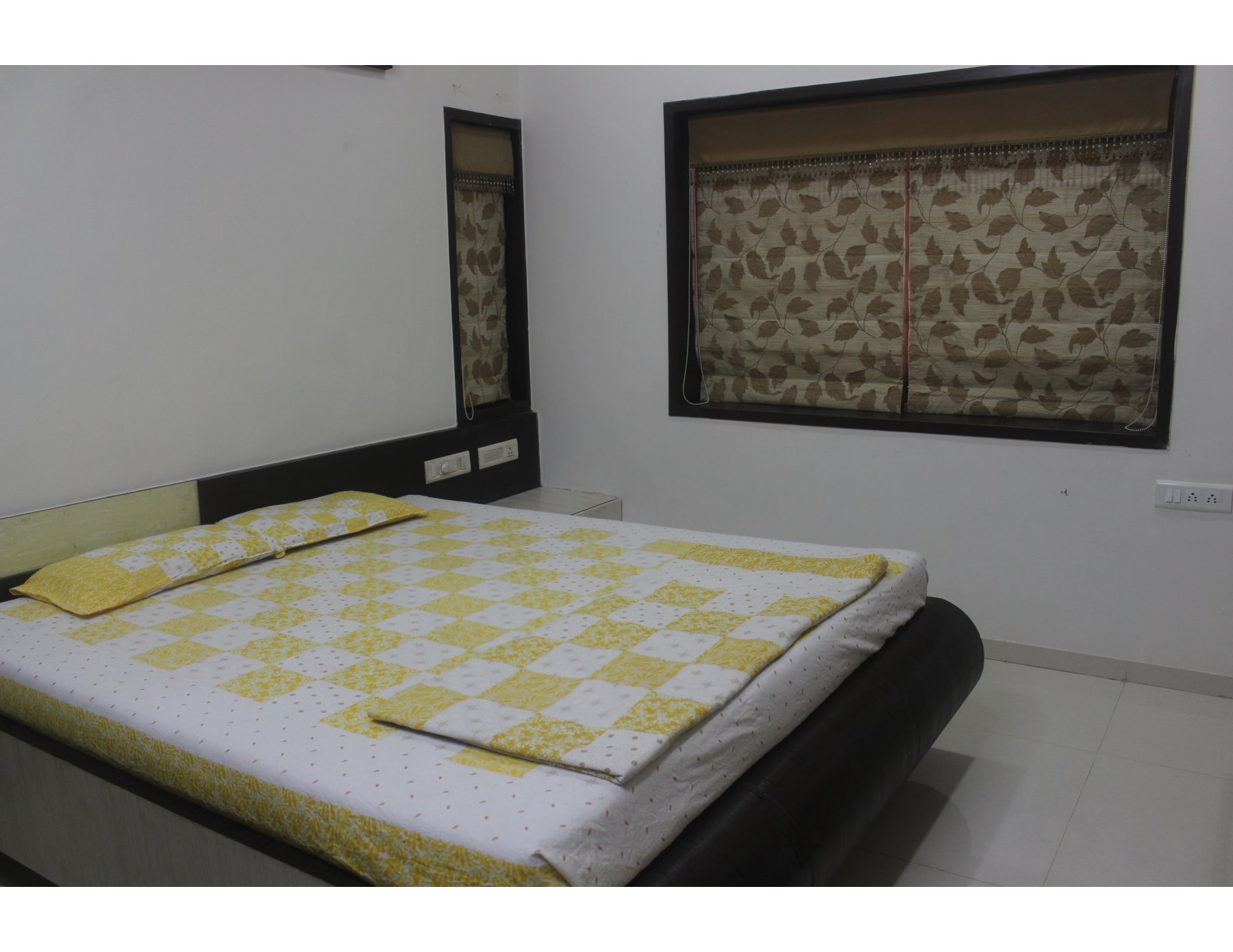 3 BHK 300 Sq.Yrd Residential Bunglow / Villa for Sell in Paldi Ahmedabad - Media 4