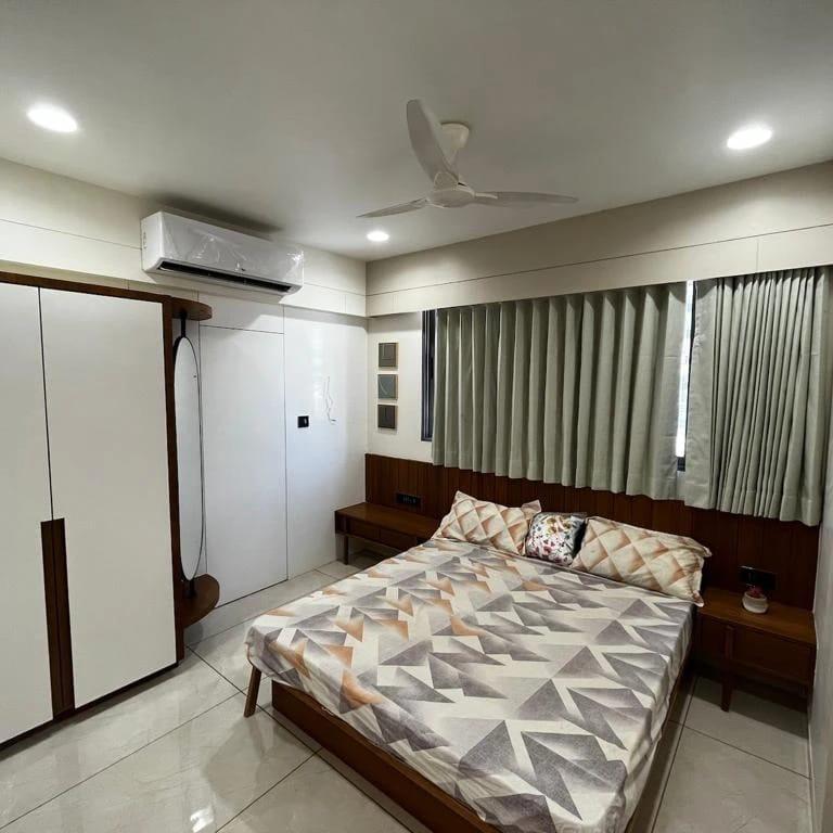 3 BHK 1575 Sq.Ft. Residential Flat / Apartment for Sell in Chandkheda Ahmedabad - Media 5