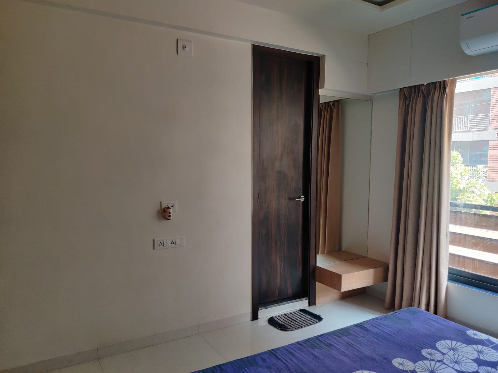 3 BHK 2115 Sq.Ft. Residential Flat / Apartment for Sell in Kudasan Gandhinagar - Media 18
