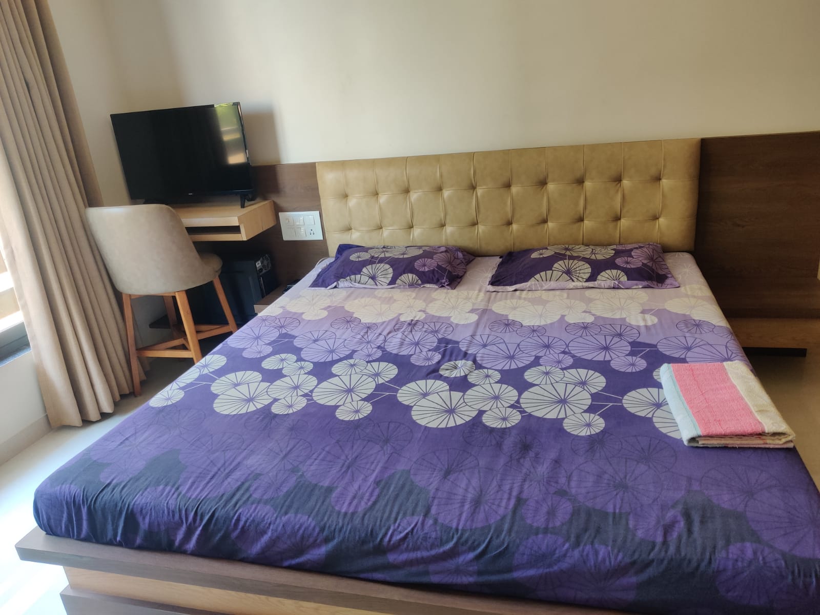 3 BHK 2115 Sq.Ft. Residential Flat / Apartment for Sell in Kudasan Gandhinagar - Media 16