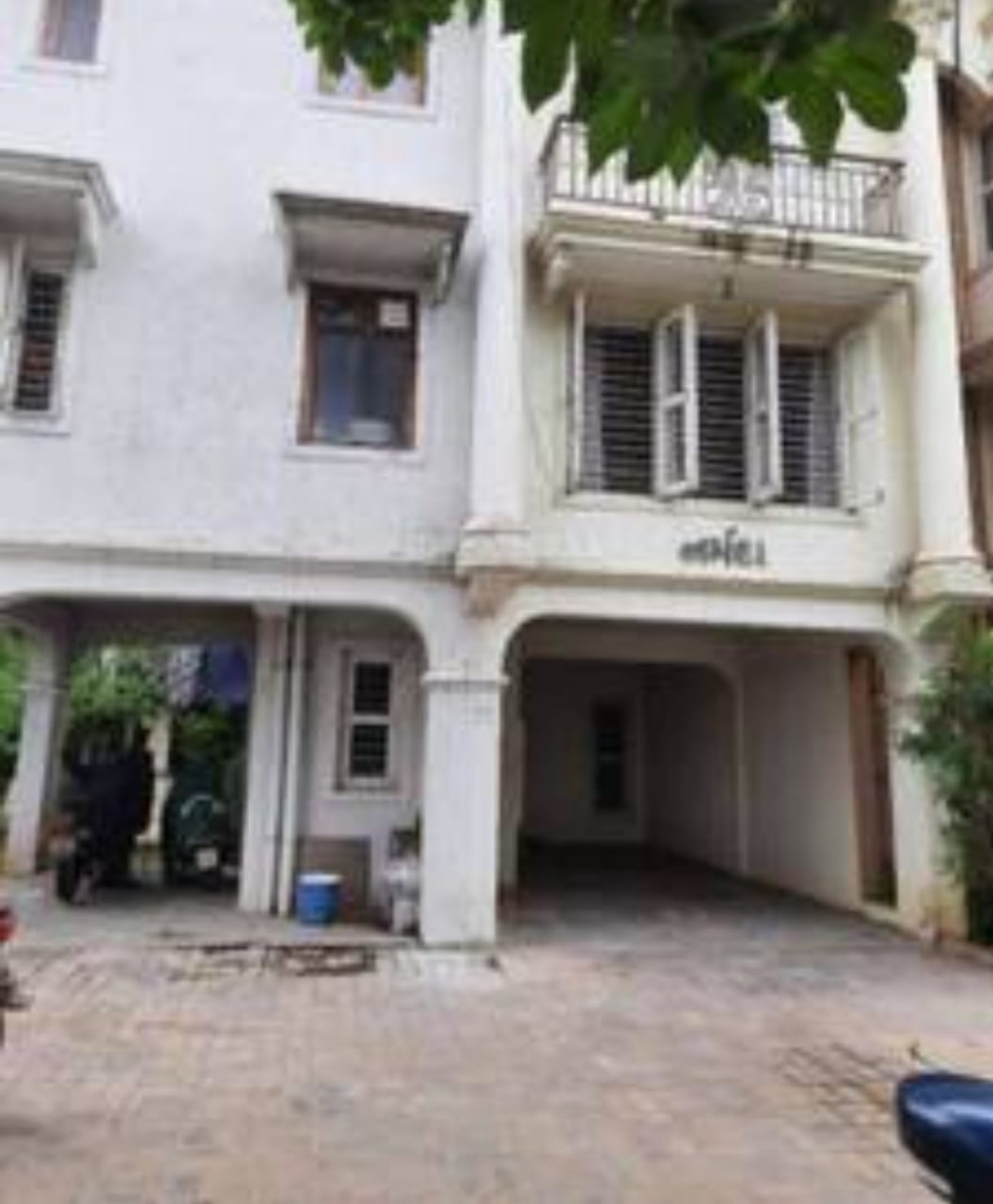 5 BHK 5940 Sq.Ft. Residential Bunglow / Villa for Sell in Sola Ahmedabad - Media 19