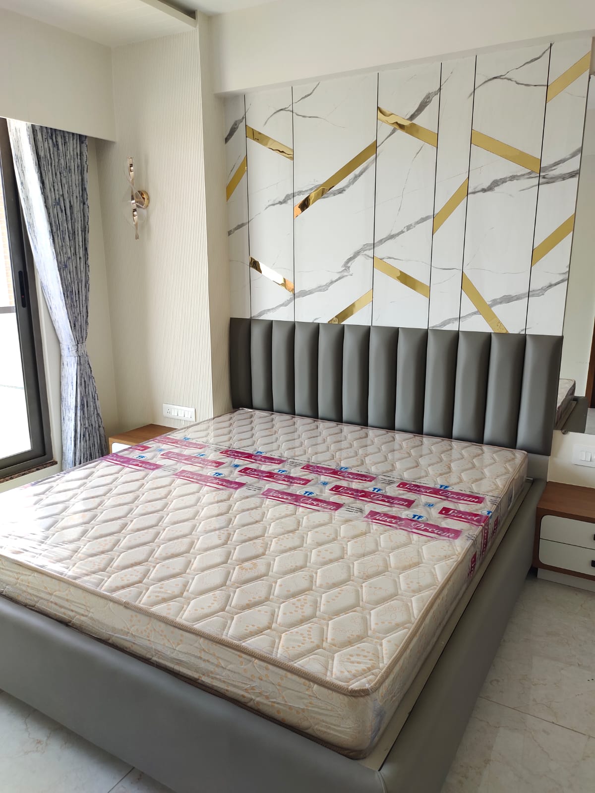 3 BHK 1944 Sq.Ft. Residential Flat / Apartment for Sell in Sargasan Gandhinagar - Media 5
