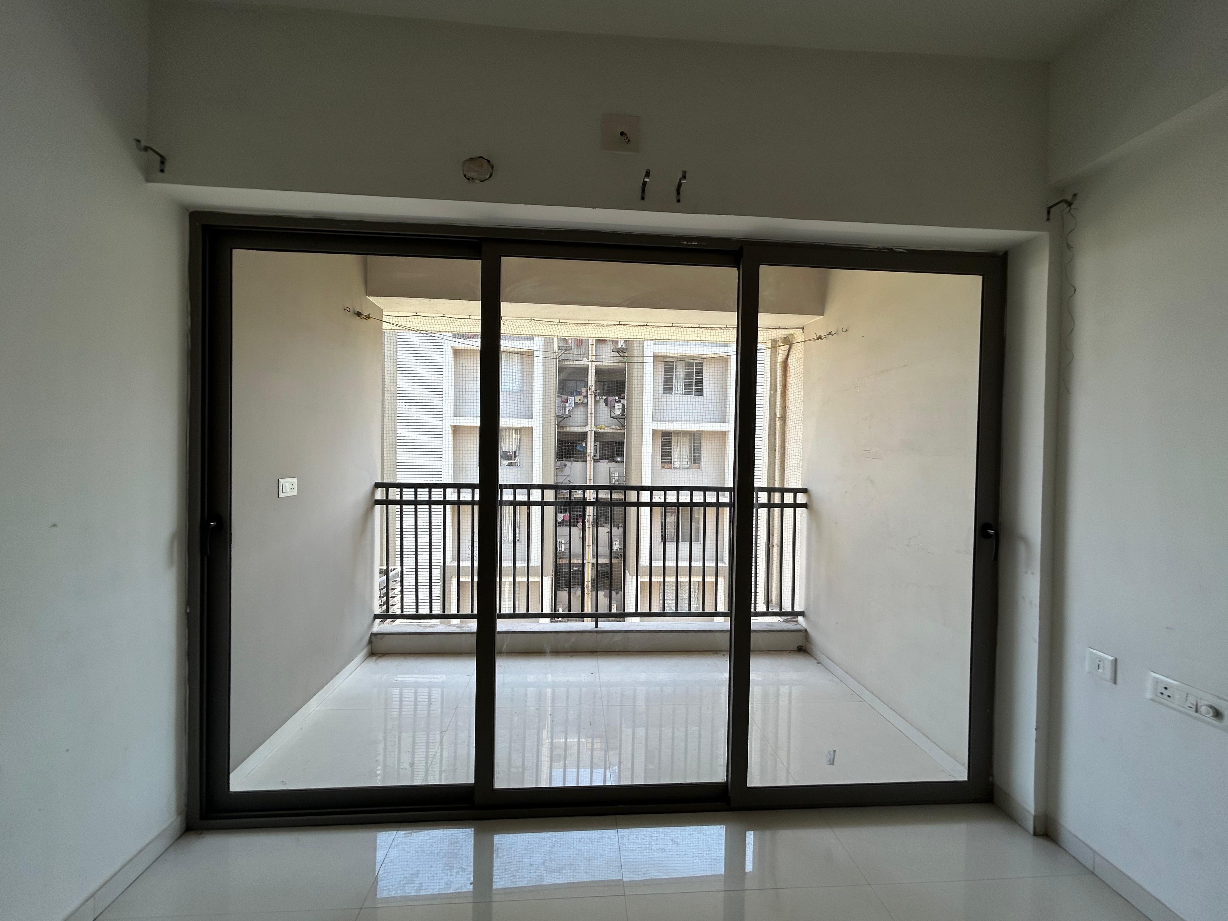 3 BHK 1855 Sq.Ft. Residential Flat / Apartment for Sell in Vaishnodevi Ahmedabad - Media 2