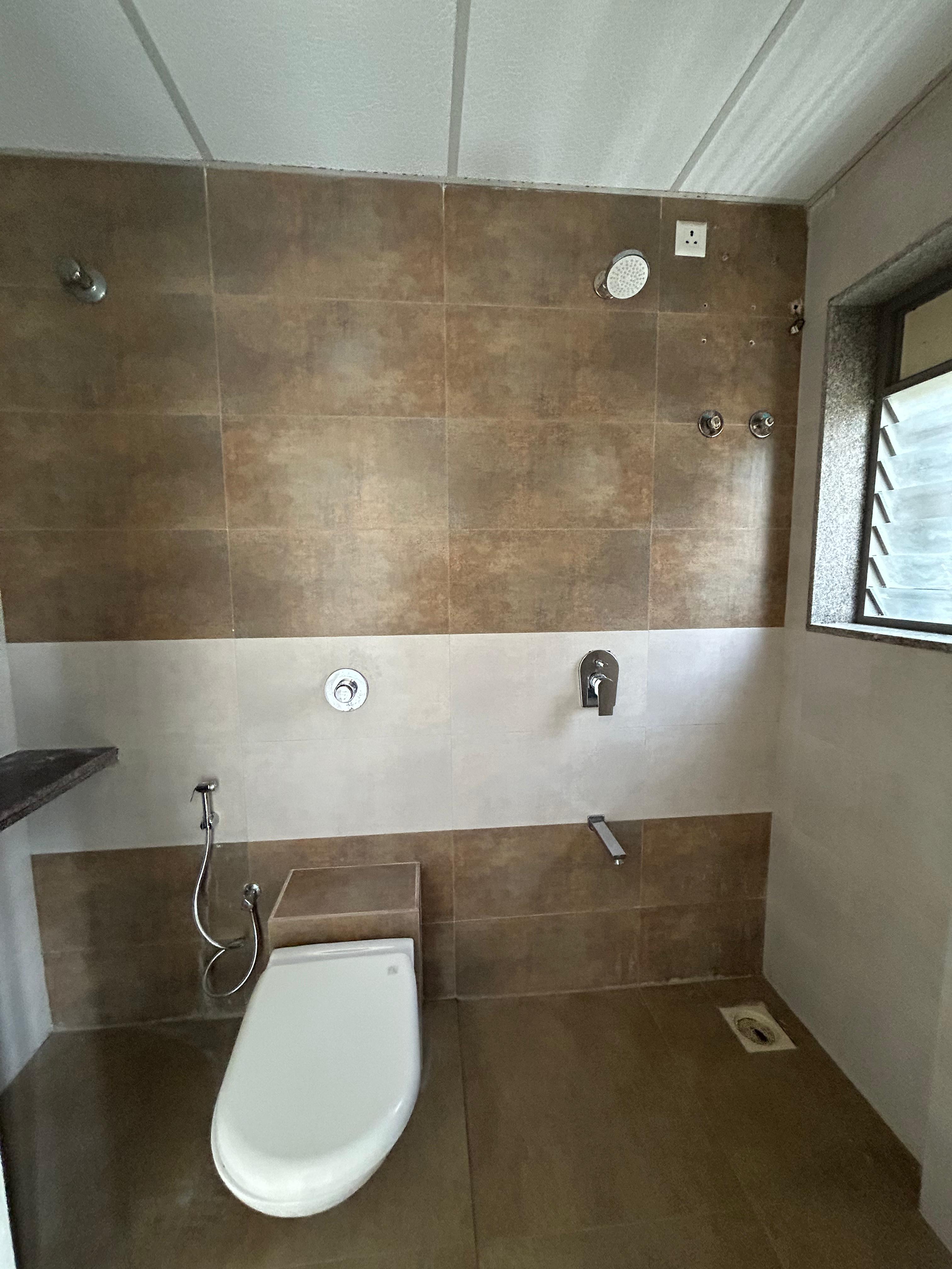 3 BHK 1855 Sq.Ft. Residential Flat / Apartment for Sell in Vaishnodevi Ahmedabad - Media 8