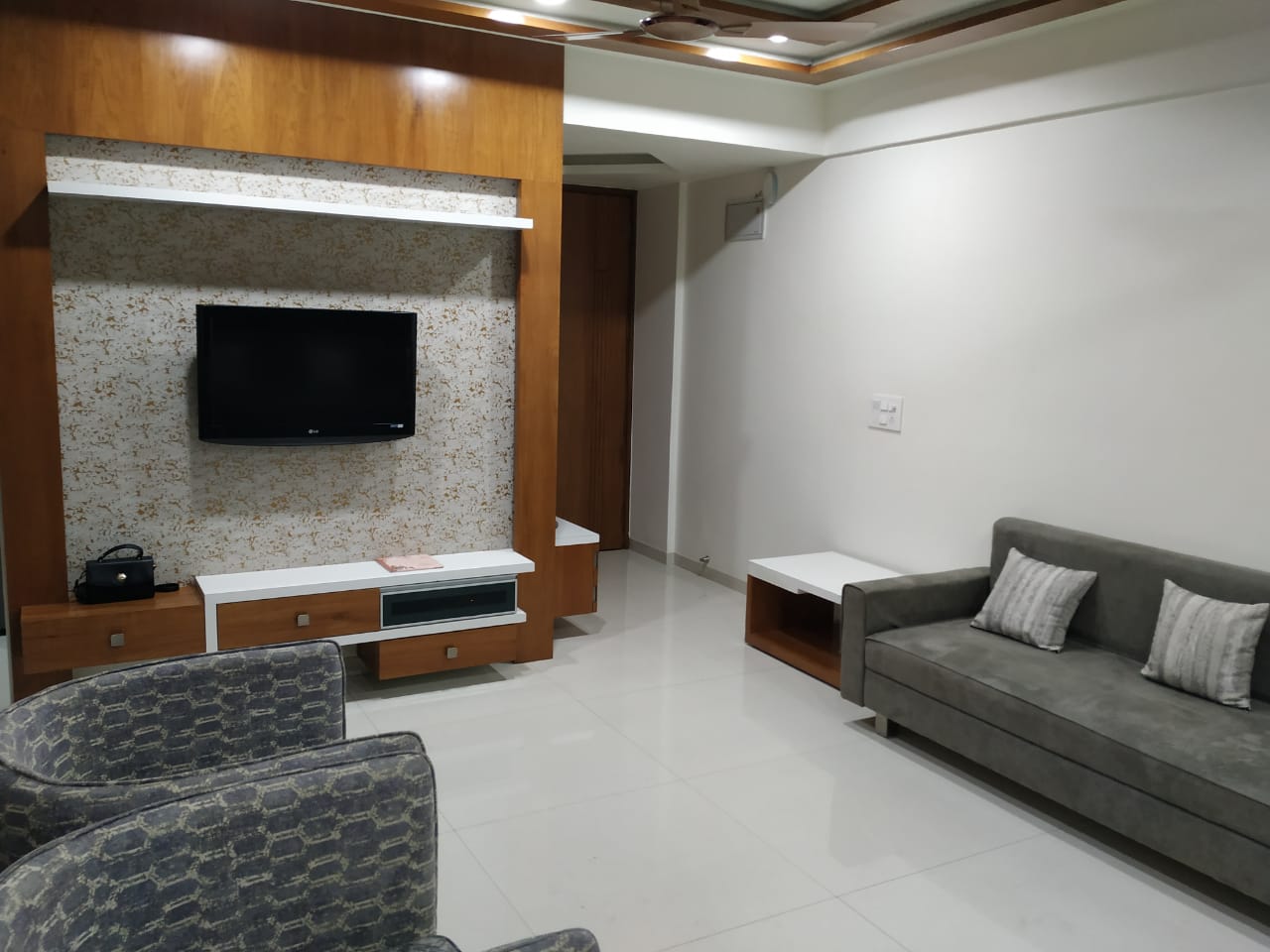3 BHK 1890 Sq.Ft. Residential Flat / Apartment for Sell in New Ranip Ahmedabad - Media 7