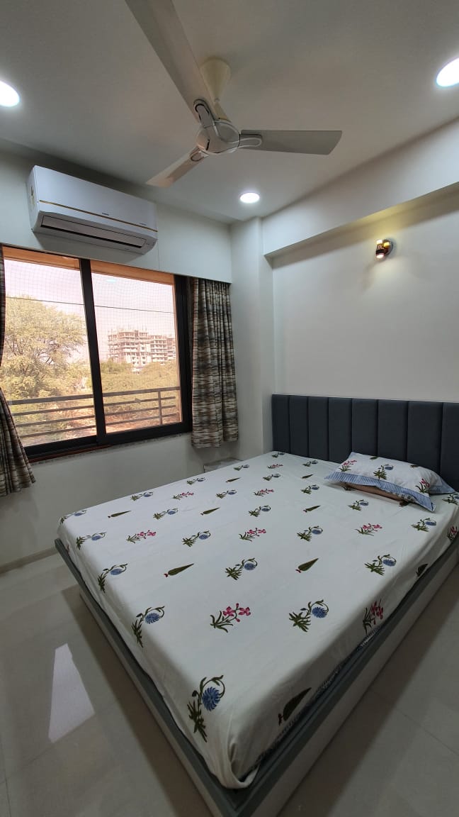 2 BHK 1386 Sq.Ft. Residential Flat / Apartment for Sell in Chandkheda Ahmedabad - Media 14