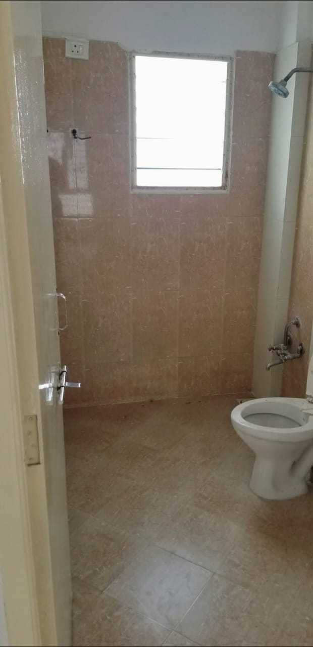 2 BHK 1413 Sq.Ft. Residential Flat / Apartment for Sell in Science City Ahmedabad - Media 5