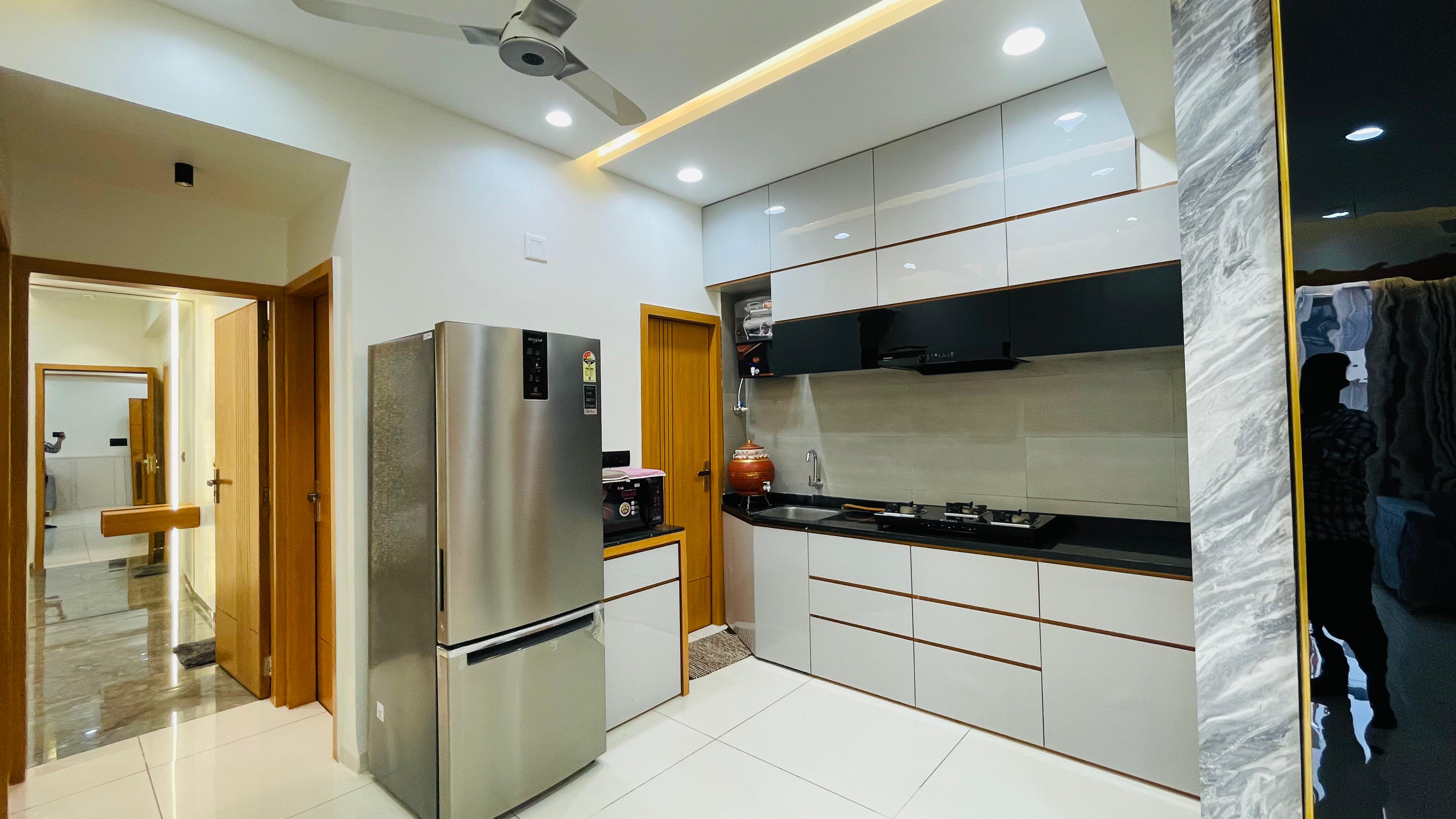 2 BHK 1180 Sq.Ft. Residential Flat / Apartment for Sell in Tragad Ahmedabad - Media 2