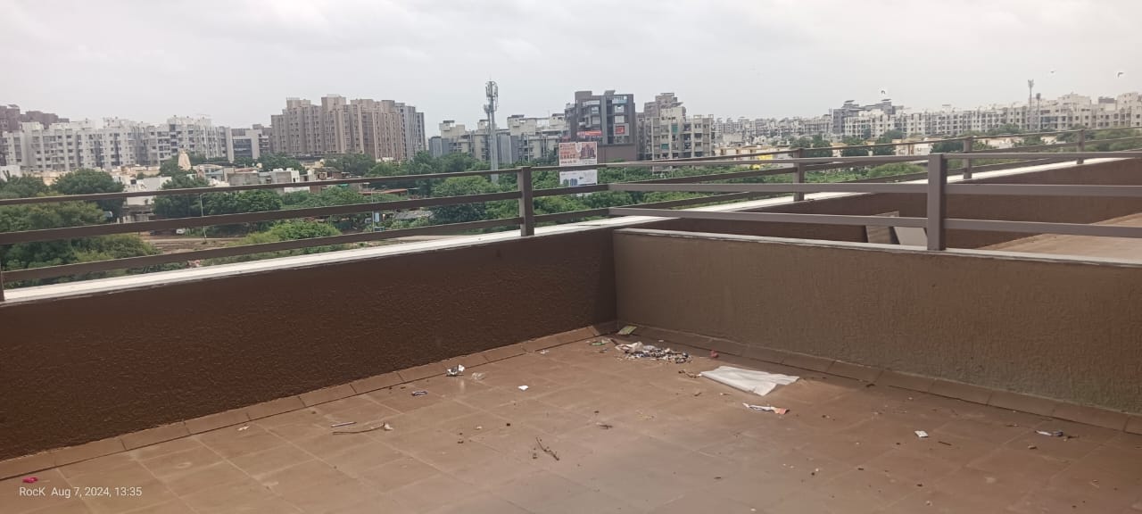 2 BHK 1800 Sq.Ft. Residential Terrace Flat for Sell in New Ranip Ahmedabad - Media 4