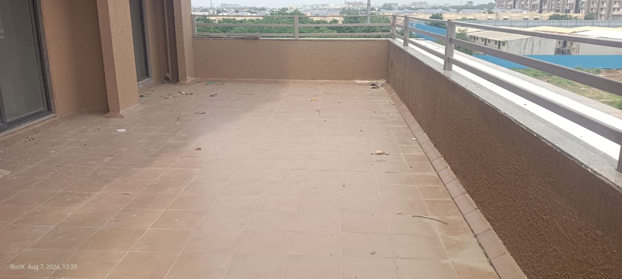 2 BHK 1800 Sq.Ft. Residential Terrace Flat for Sell in New Ranip Ahmedabad - Media 7