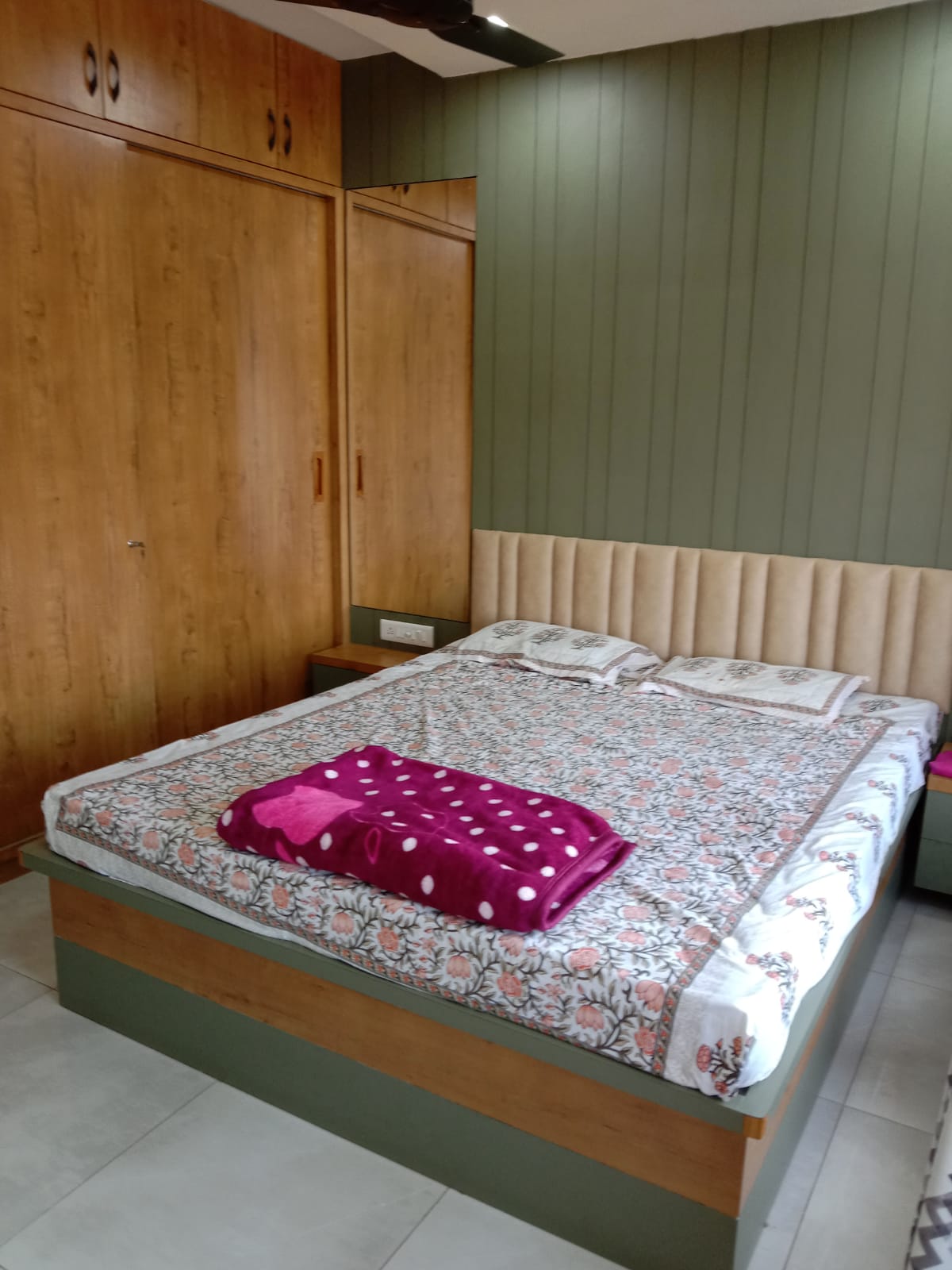 2 BHK 1431 Sq.Ft. Residential Flat / Apartment for Sell in Sargasan Gandhinagar - Media 9