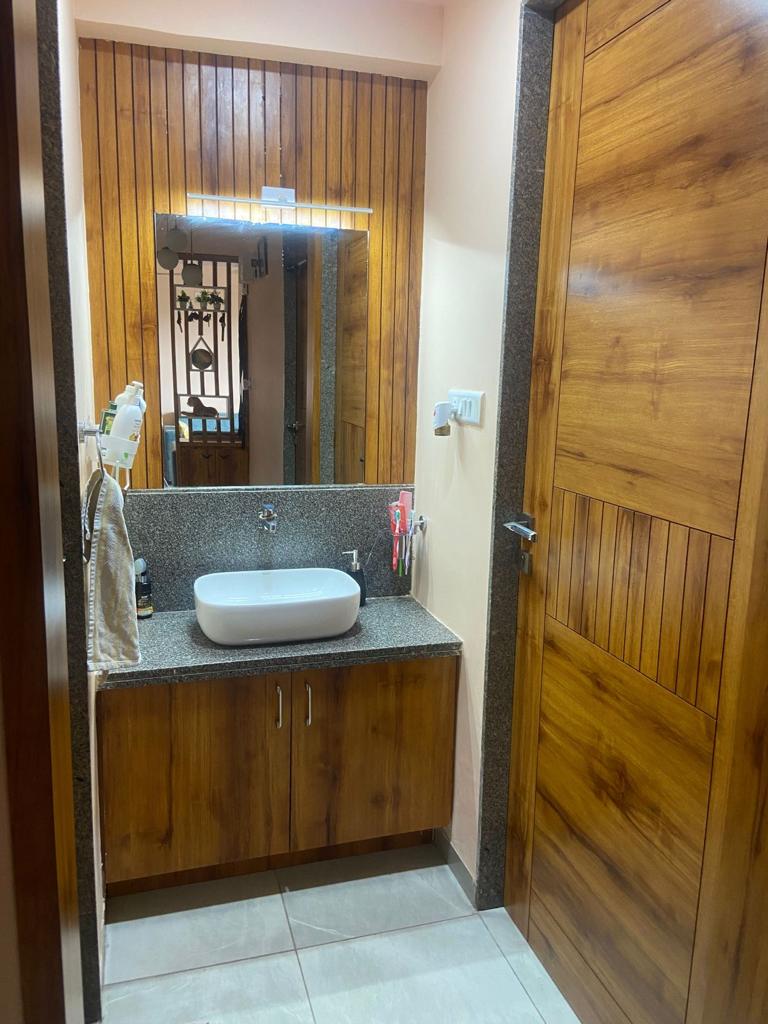 2 BHK 1431 Sq.Ft. Residential Flat / Apartment for Sell in Sargasan Gandhinagar - Media 6