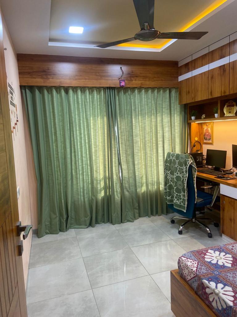 2 BHK 1431 Sq.Ft. Residential Flat / Apartment for Sell in Sargasan Gandhinagar - Media 9