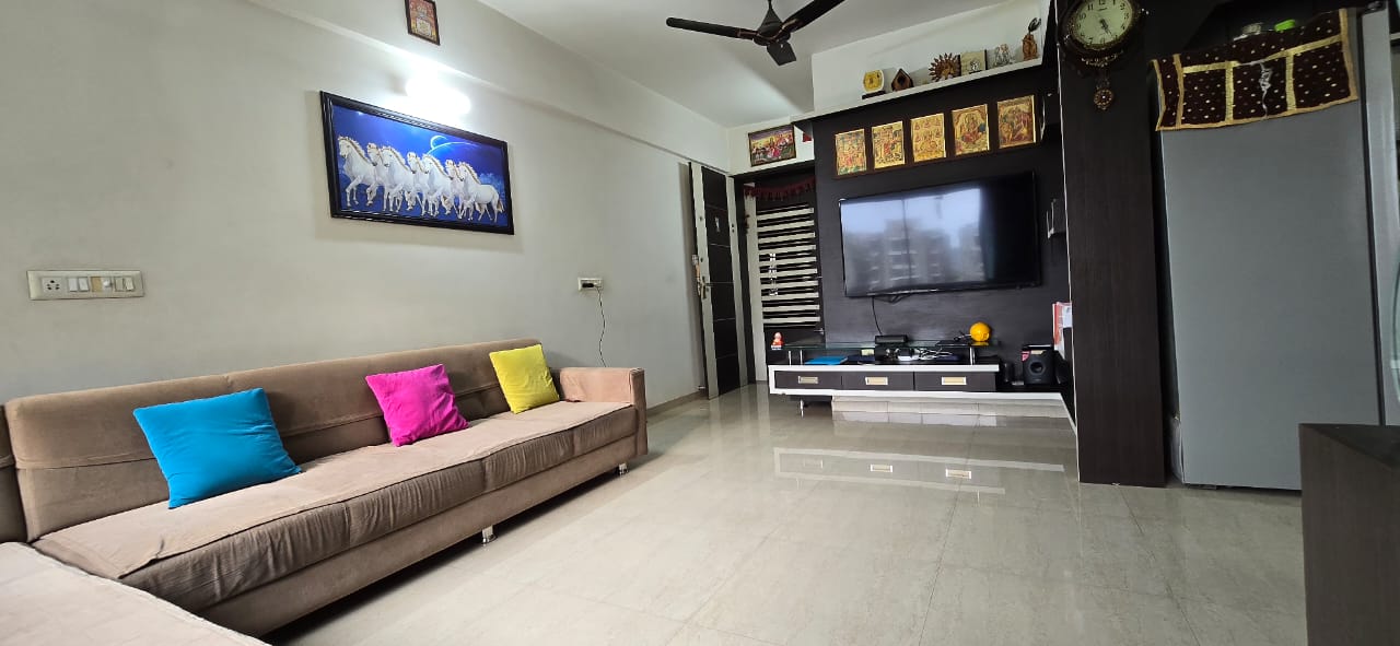 2 BHK 1341 Sq.Ft. Residential Flat / Apartment for Sell in Gota Ahmedabad - Media 5