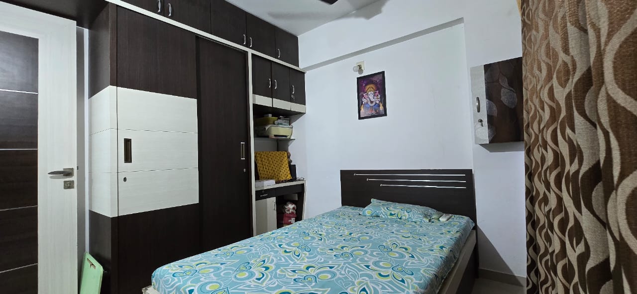 2 BHK 1341 Sq.Ft. Residential Flat / Apartment for Sell in Gota Ahmedabad - Media 8