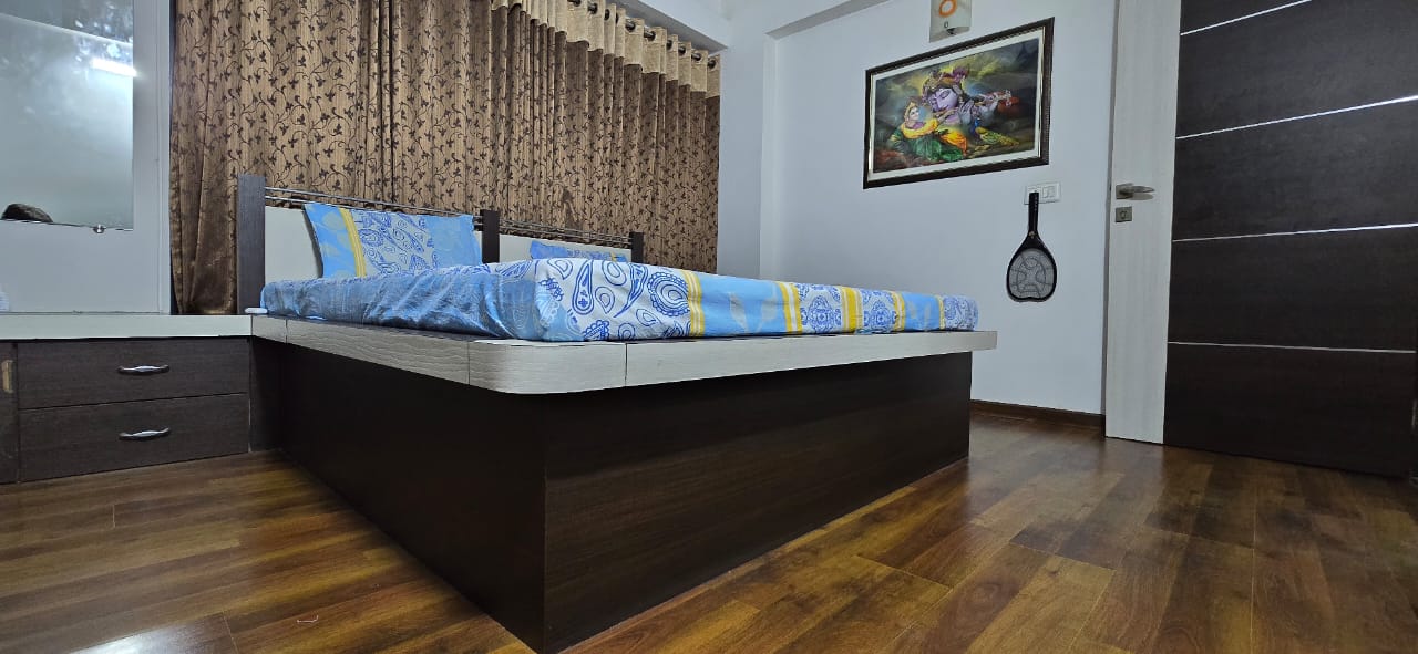 2 BHK 1341 Sq.Ft. Residential Flat / Apartment for Sell in Gota Ahmedabad - Media 14