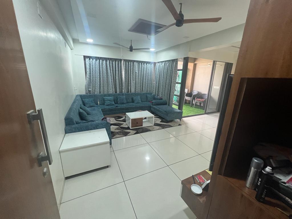 3 BHK 1890 Sq.Ft. Residential Flat / Apartment for Sell in Gota Vandematram Ahmedabad