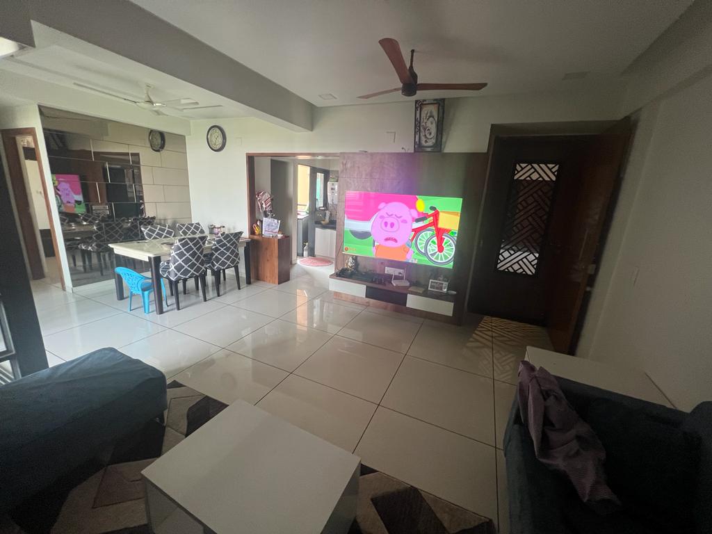 3 BHK 1890 Sq.Ft. Residential Flat / Apartment for Sell in Gota Vandematram Ahmedabad - Media 2