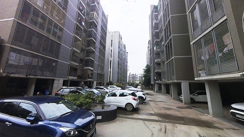 2 BHK 1341 Sq.Ft. Residential Flat / Apartment for Sell in Gota Ahmedabad - Media 4