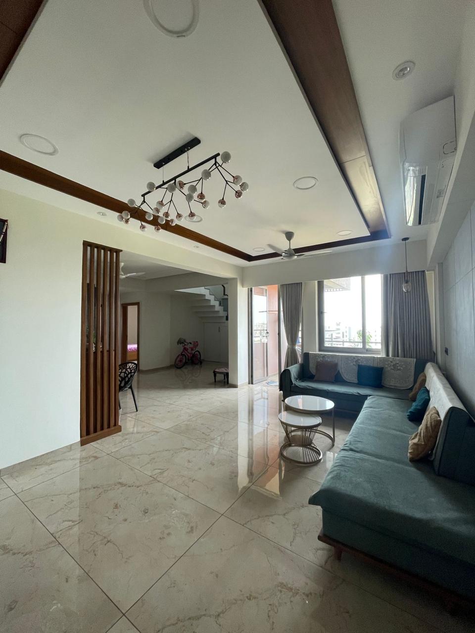 4 BHK 4248 Sq.Ft. Residential Penthouse Same Level Or Duplex for Sell in Motera Ahmedabad