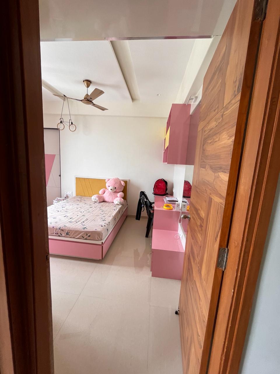3 BHK 2100 Sq.Ft. Residential Flat / Apartment for Sell in Gota Ahmedabad - Media 11