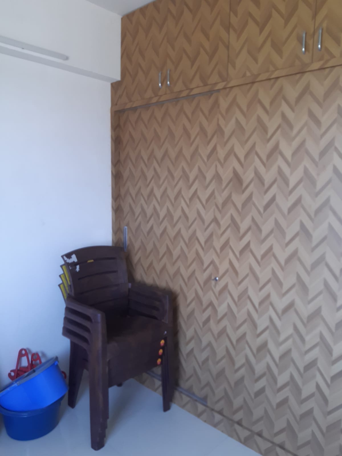 2 BHK 1170 Sq.Ft. Residential Flat / Apartment for Sell in Vaishnodevi Ahmedabad - Media 3