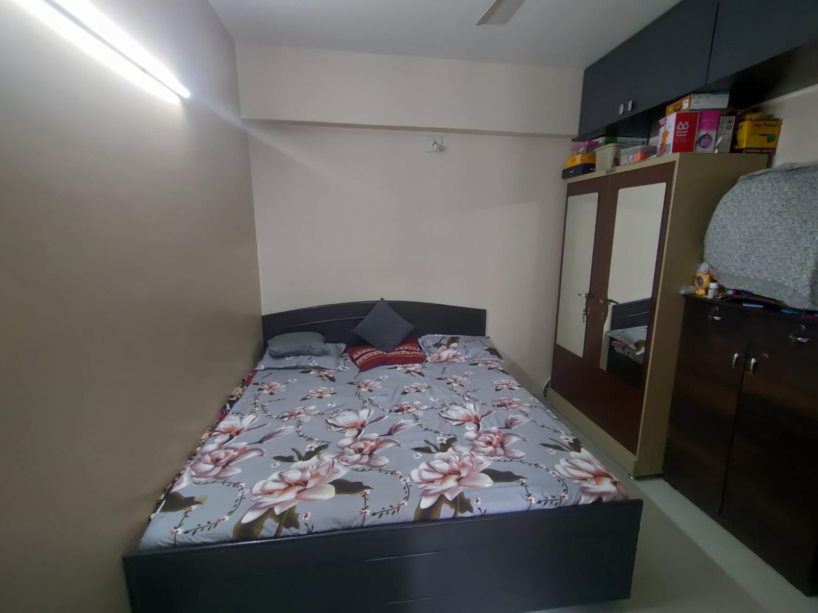 2 BHK 1301 Sq.Ft. Residential Flat / Apartment for Sell in Gota Ahmedabad - Media 8