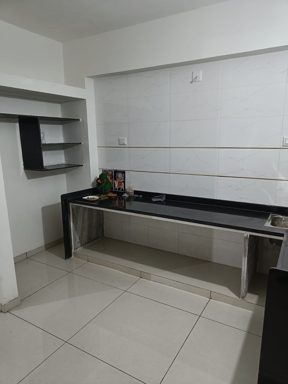 2 BHK 1301 Sq.Ft. Residential Flat / Apartment for Sell in Zundal Ahmedabad - Media 16