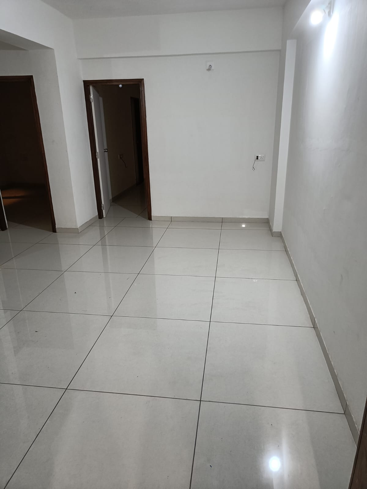 2 BHK 1301 Sq.Ft. Residential Flat / Apartment for Sell in Zundal Ahmedabad - Media 13
