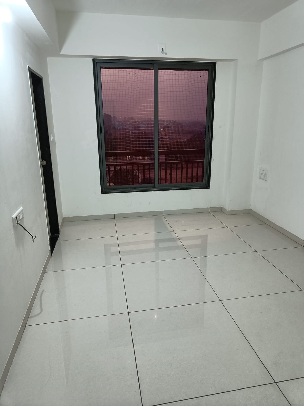 2 BHK 1301 Sq.Ft. Residential Flat / Apartment for Sell in Zundal Ahmedabad - Media 2