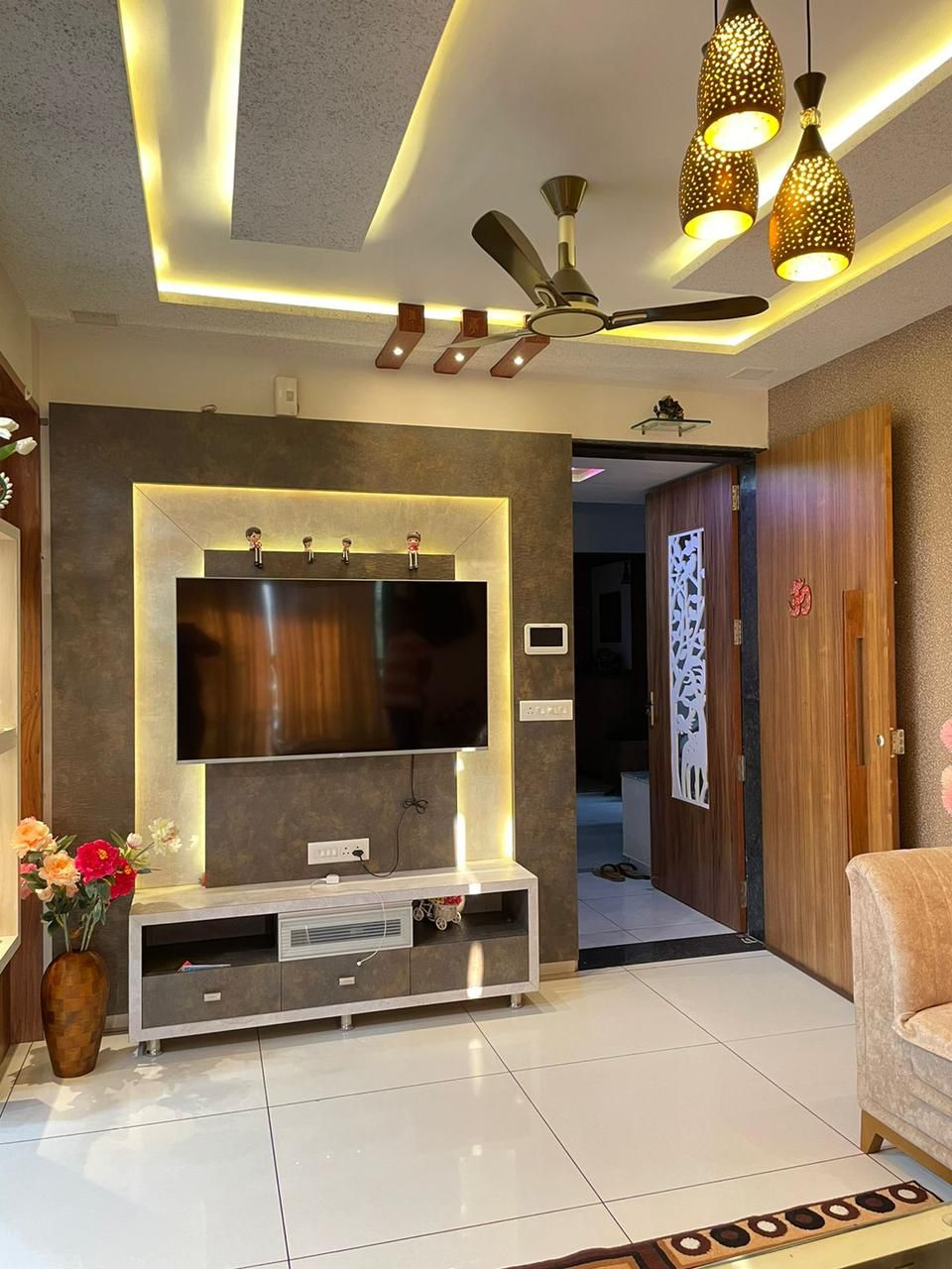 3 BHK 1962 Sq.Ft. Residential Flat / Apartment for Sell in Sargasan Gandhinagar