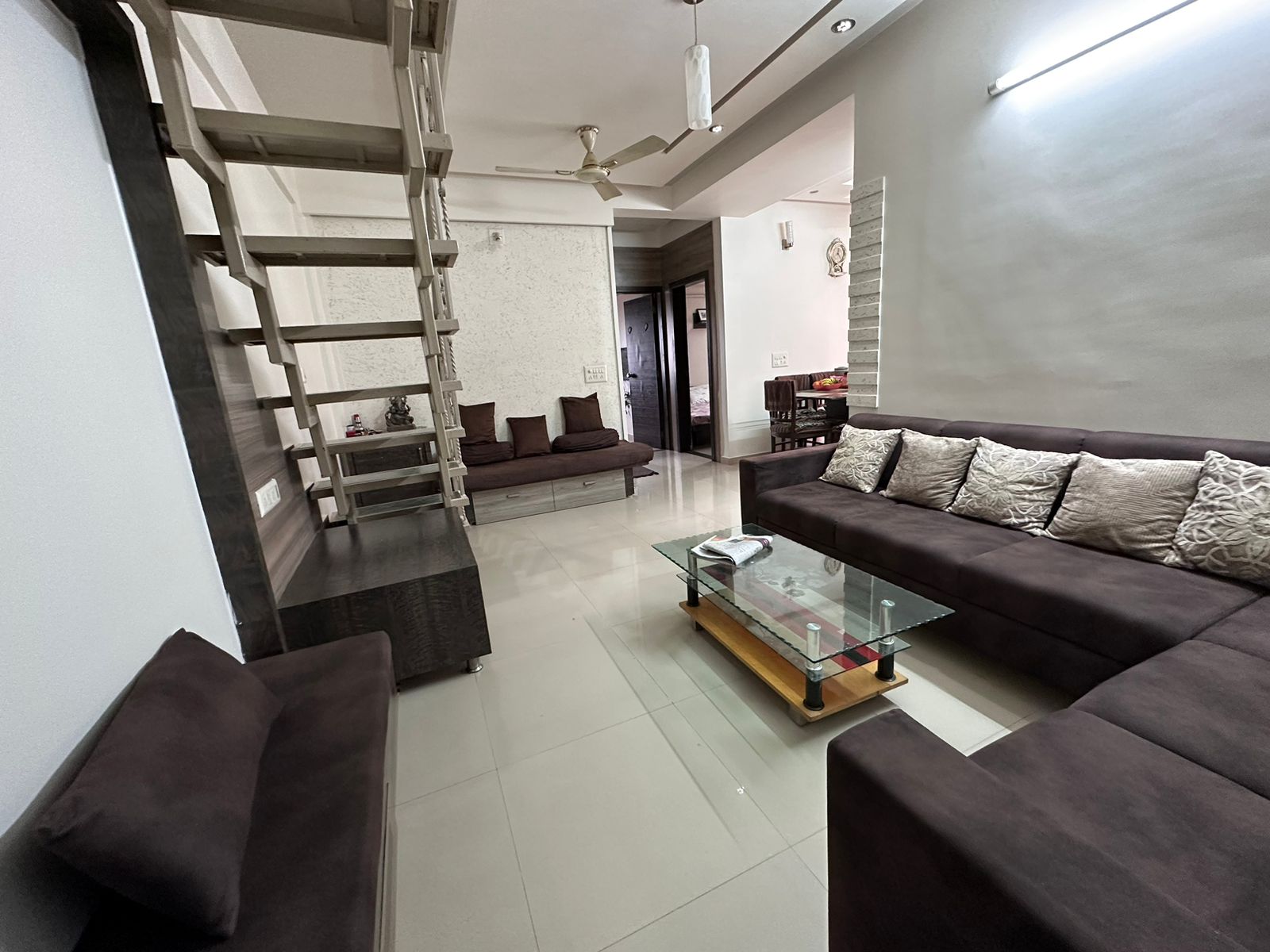 3 BHK 2250 Sq.Ft. Residential Penthouse Same Level Or Duplex for Sell in New Ranip Ahmedabad - Media 5