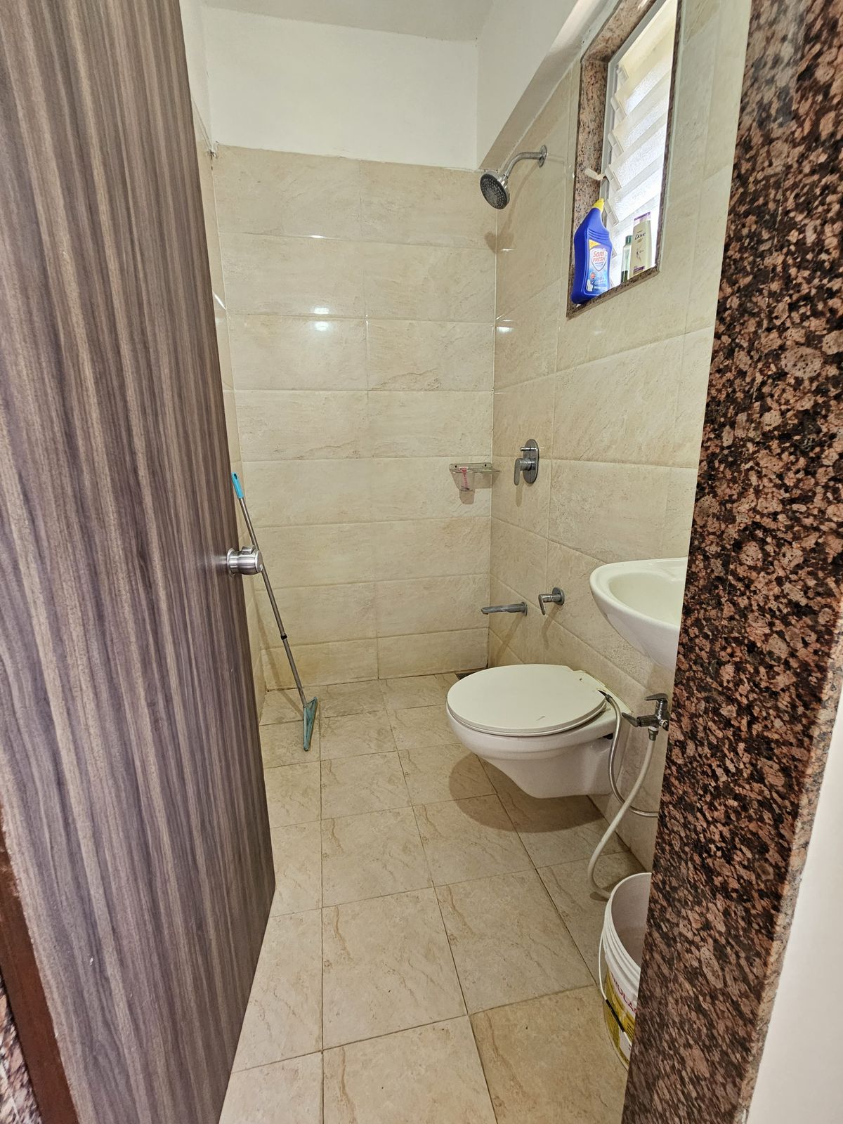 3 BHK 1440 Sq.Ft. Residential Flat / Apartment for Sell in Vaishnodevi Ahmedabad - Media 20