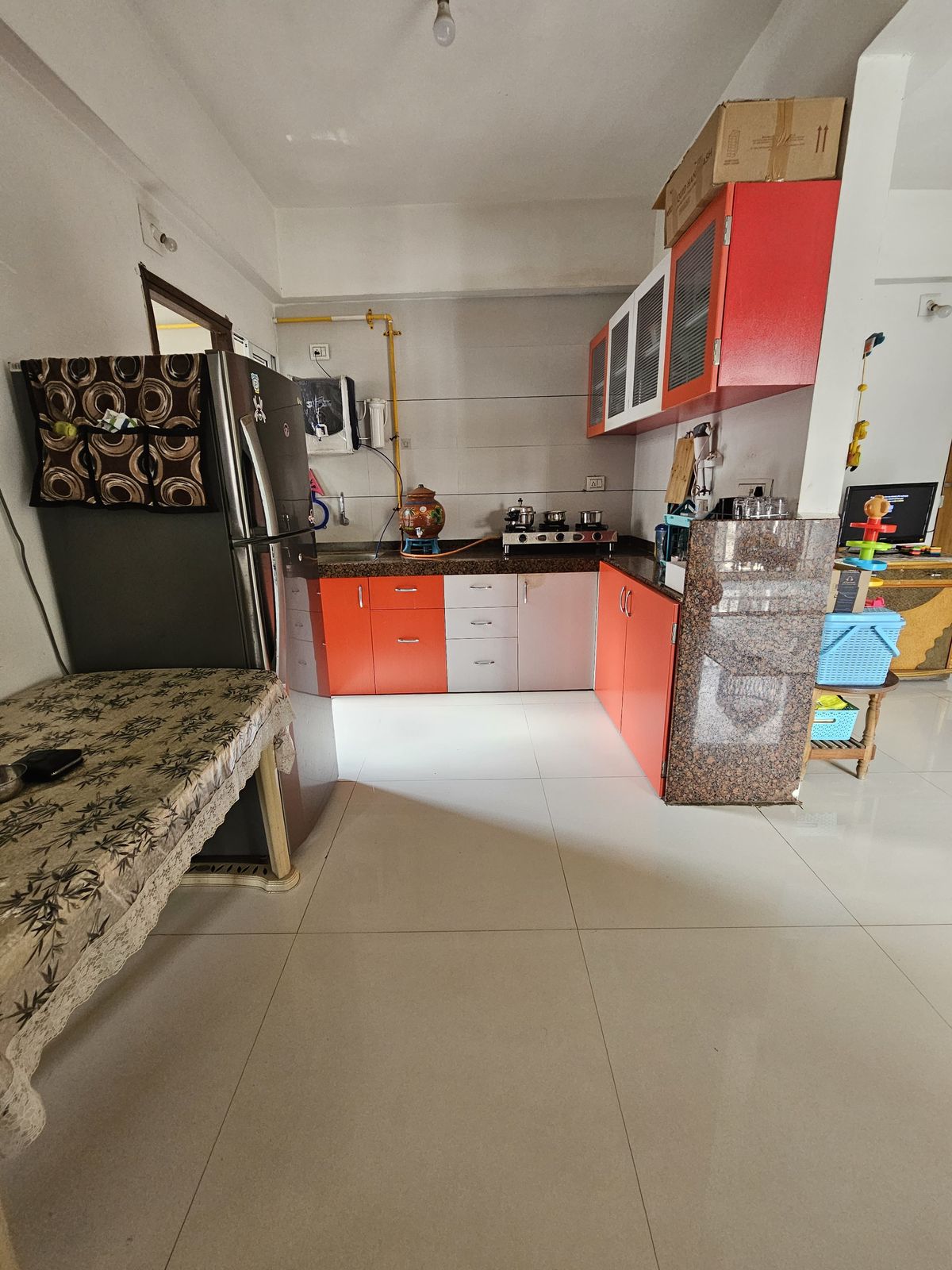 3 BHK 1440 Sq.Ft. Residential Flat / Apartment for Sell in Vaishnodevi Ahmedabad - Media 14