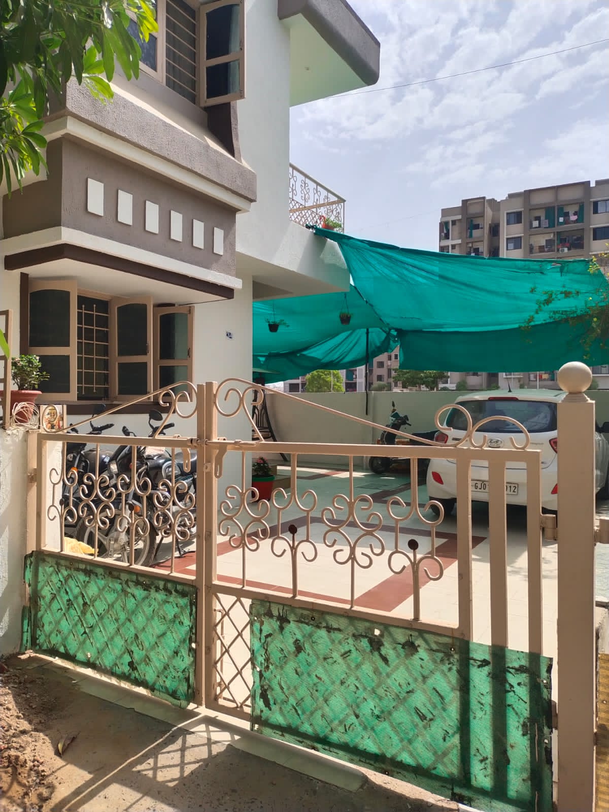 3 BHK 4232 Sq.Ft. Residential Bunglow / Villa for Sell in New Ranip Ahmedabad - Media 6