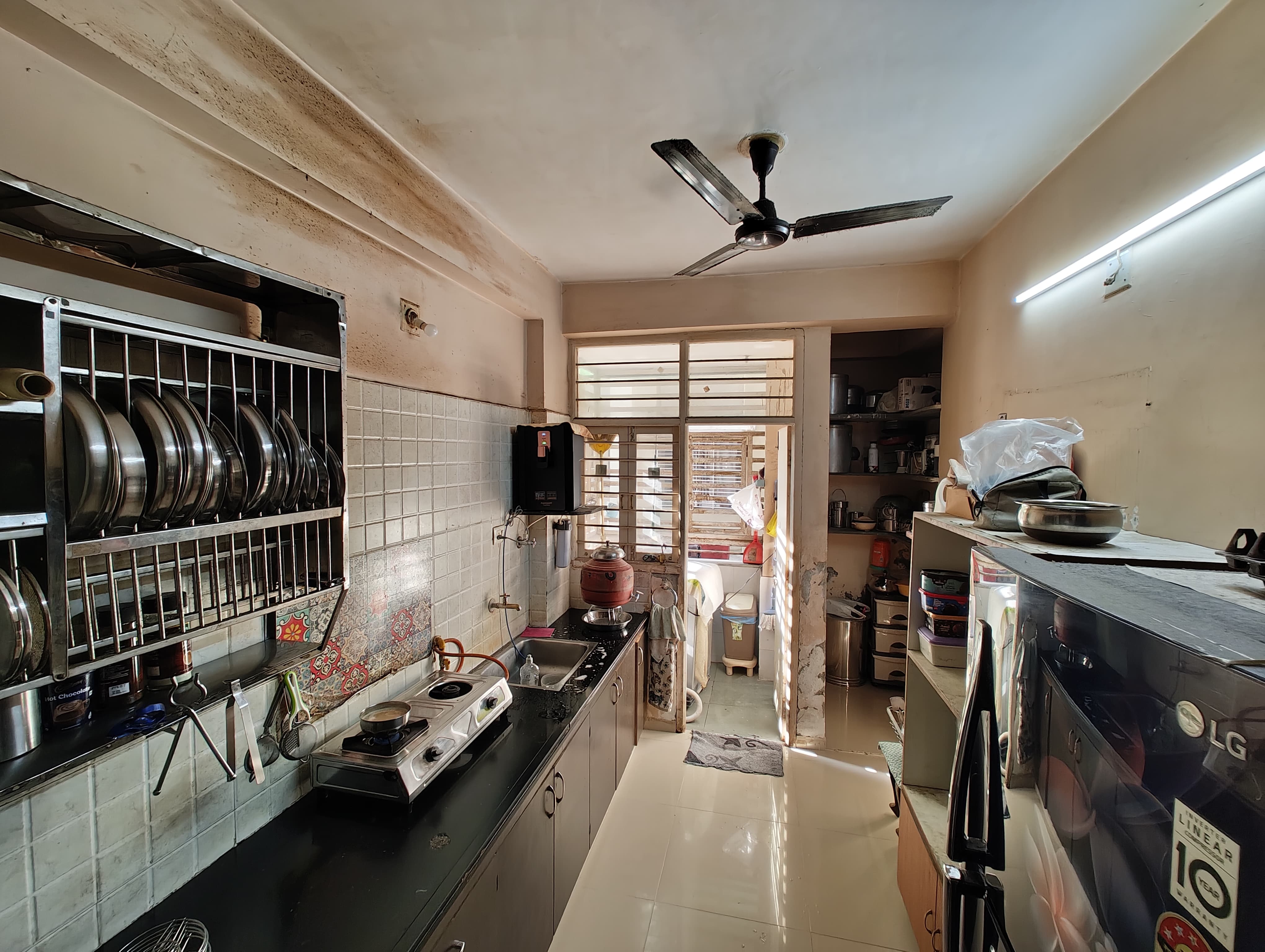 2 BHK 1180 Sq.Ft. Residential Flat / Apartment for Sell in Gota Vandematram Ahmedabad - Media 3