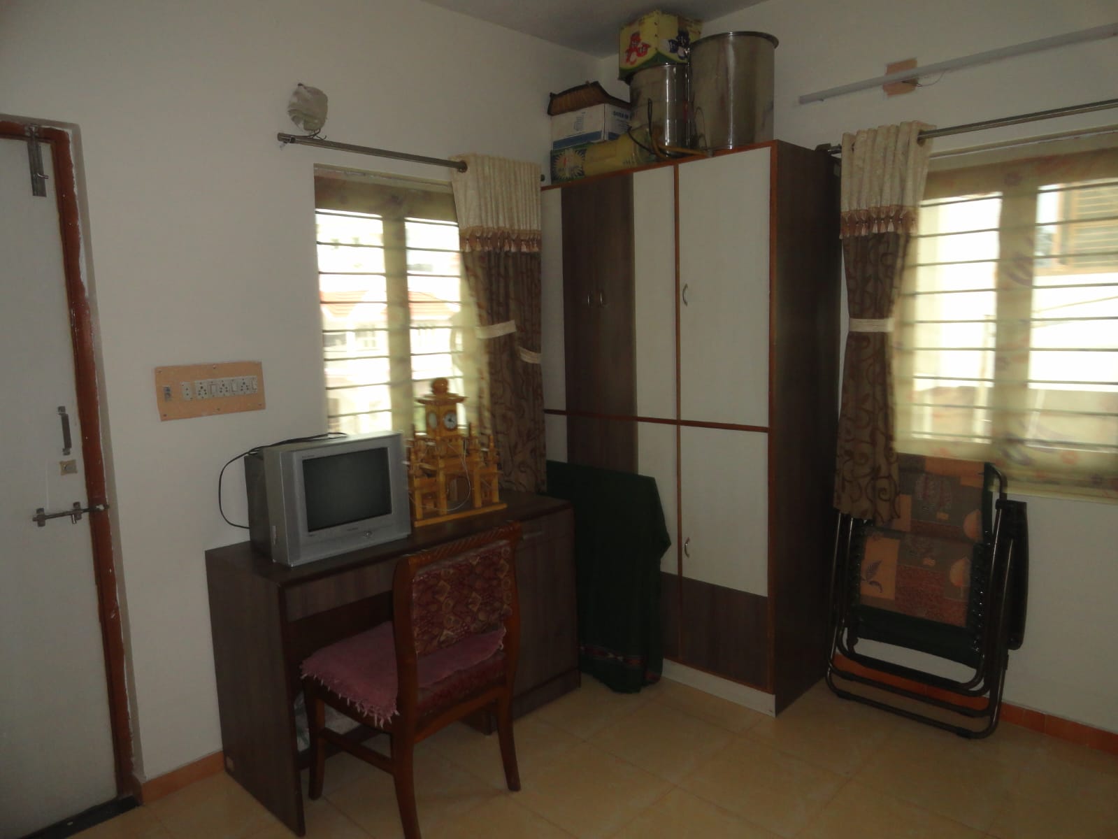 4 BHK 4266 Sq.Ft. Residential Bunglow / Villa for Sell in Chandkheda Ahmedabad - Media 12