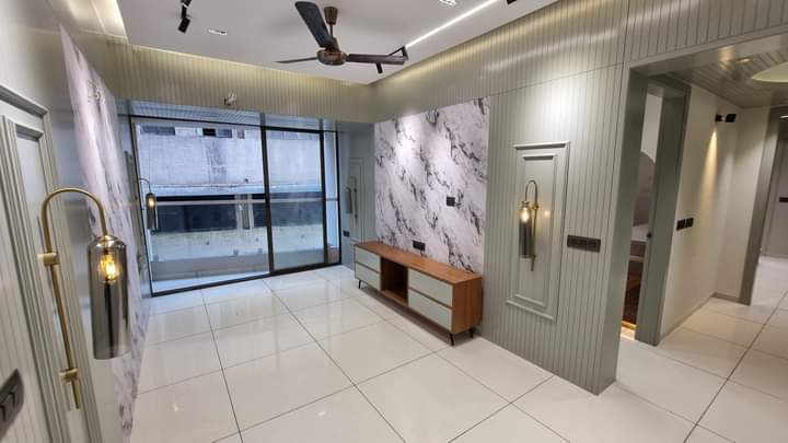 3 BHK 1800 Sq.Ft. Residential Flat / Apartment for Sell in Naranpura Ahmedabad