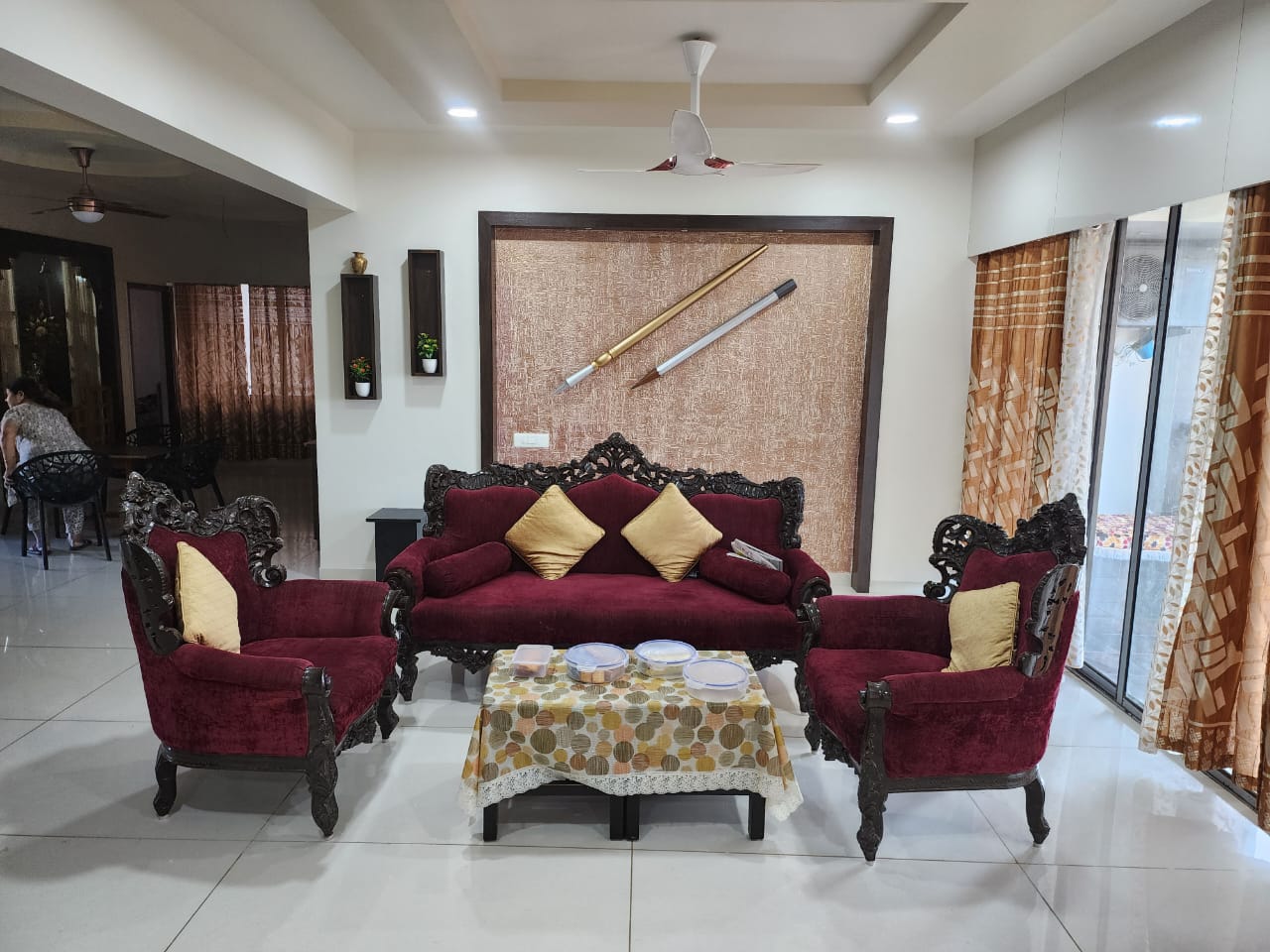 4 BHK 3400 Sq.Ft. Residential Flat / Apartment for Sell in Vaishnodevi Ahmedabad - Media 10